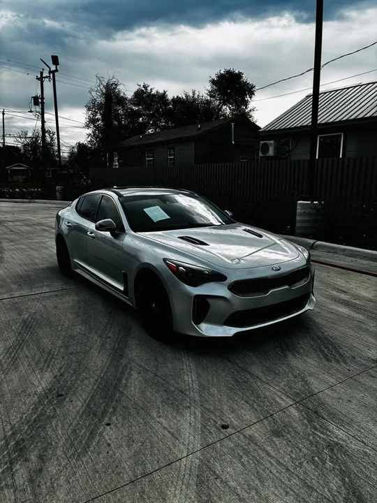 2018 Kia Stinger - Image 7 of 15