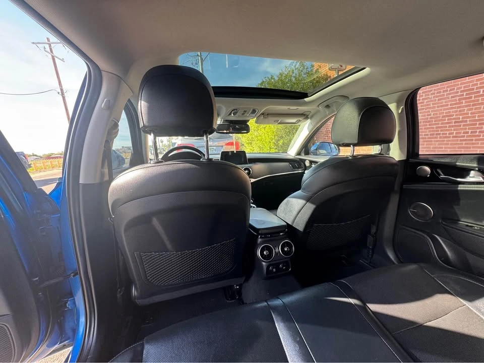 2018 Kia Stinger - Image 8 of 10
