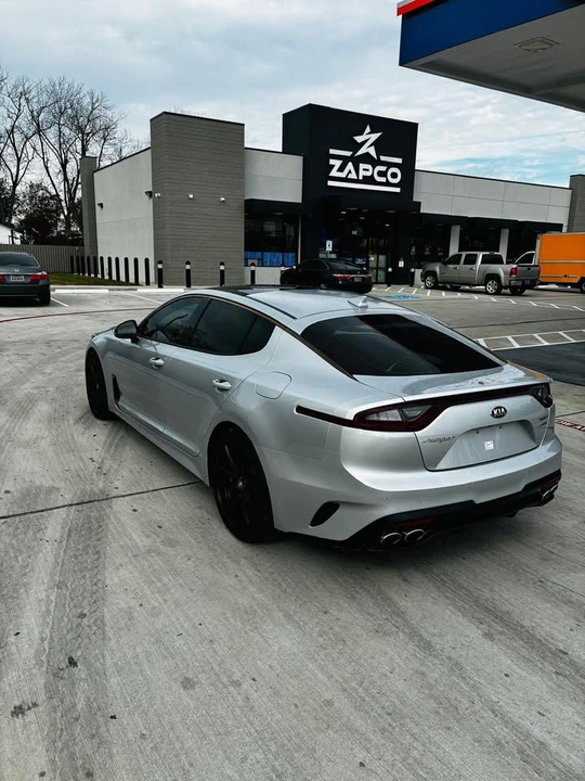 2018 Kia Stinger - Image 3 of 15