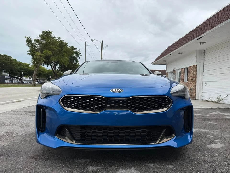 2018 Kia Stinger - Image 3 of 13