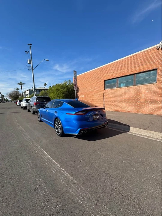 2018 Kia Stinger - Image 6 of 10