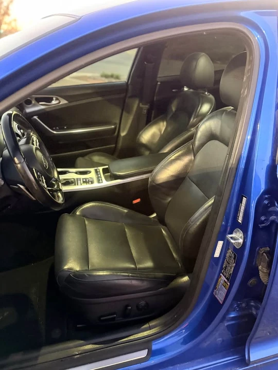 2018 Kia Stinger - Image 8 of 18