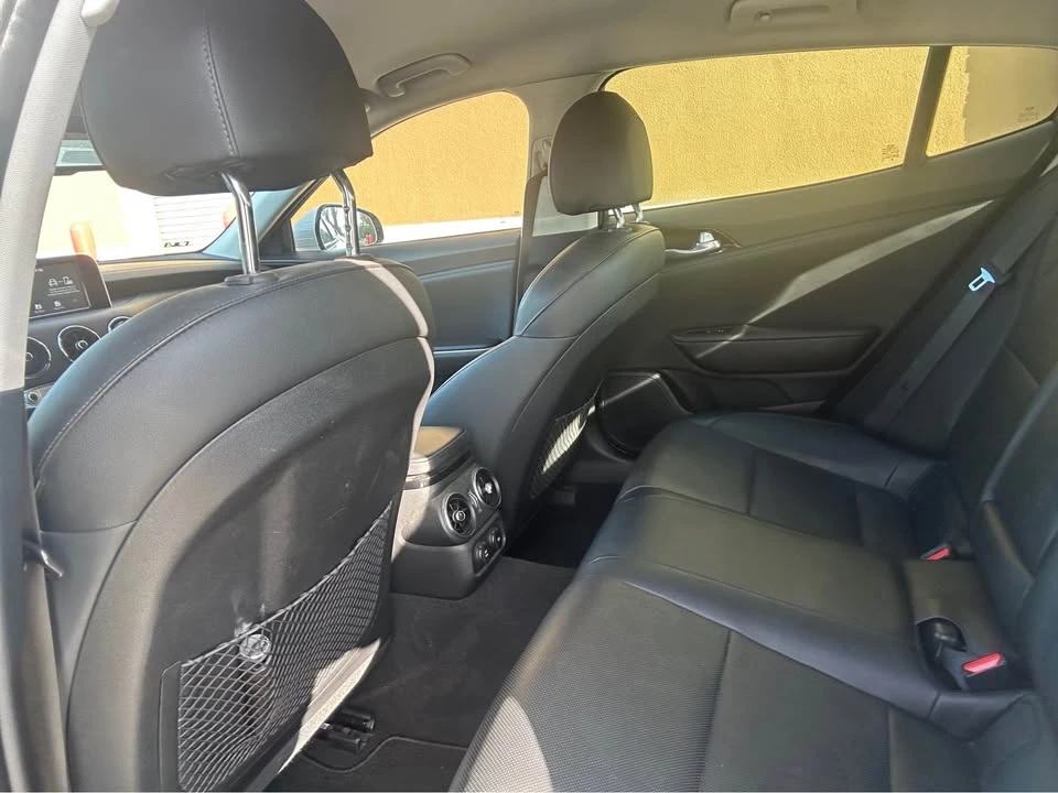 2018 Kia Stinger - Image 5 of 9