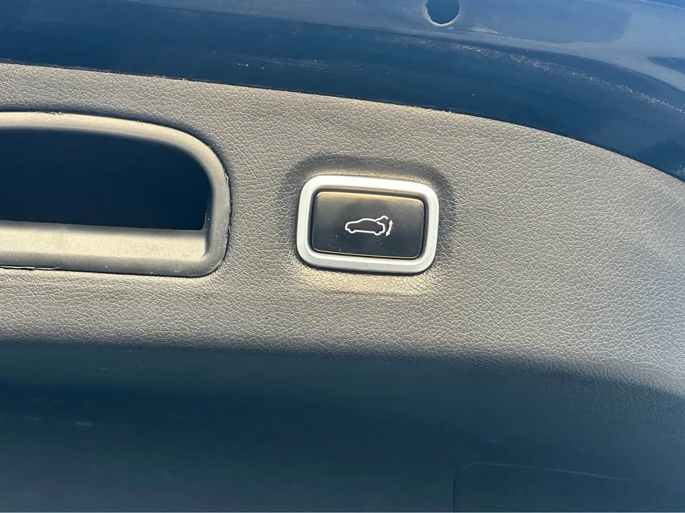 2018 Kia Stinger - Image 11 of 20