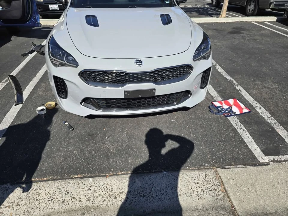 2018 Kia Stinger - Image 3 of 8