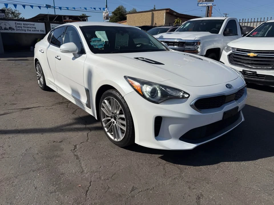 2018 Kia Stinger - Image 4 of 10