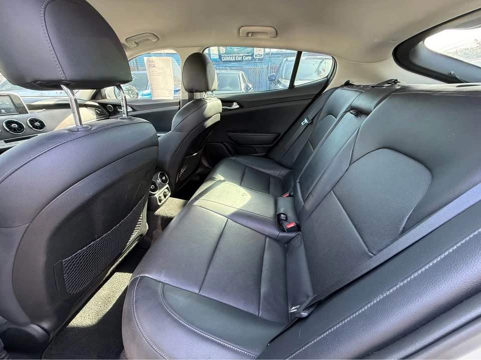 2018 Kia Stinger - Image 6 of 10