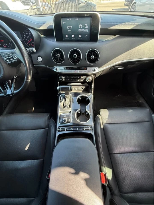 2018 Kia Stinger - Image 10 of 10