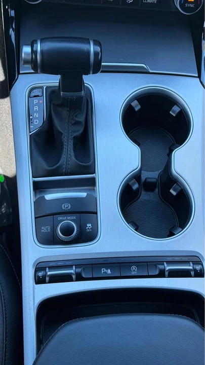 2018 Kia Stinger - Image 10 of 12