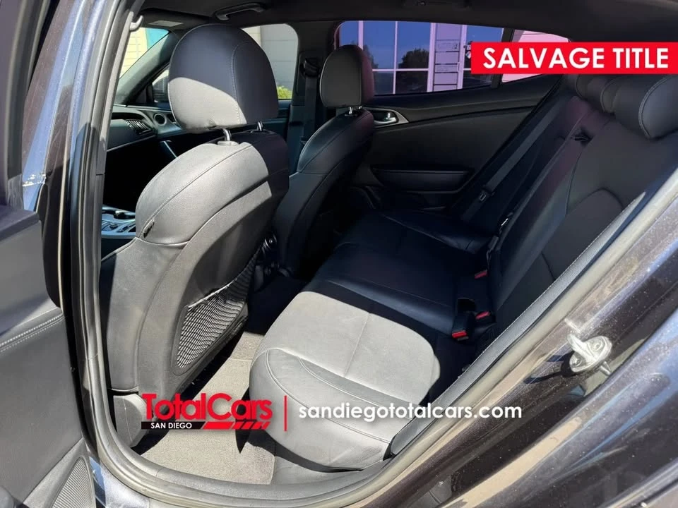 2018 Kia Stinger GT - Image 14 of 20