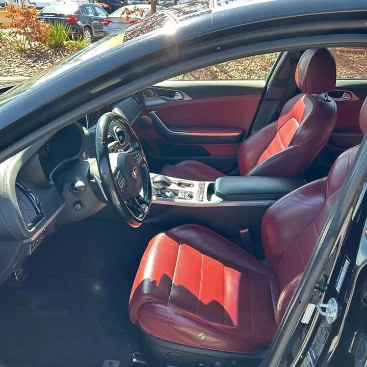 2018 Kia Stinger - Image 5 of 6