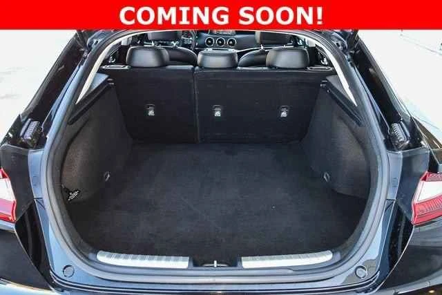 2018 Kia Stinger - Image 14 of 20