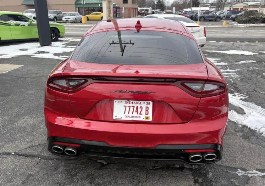 2018 Kia Stinger - Image 10 of 14