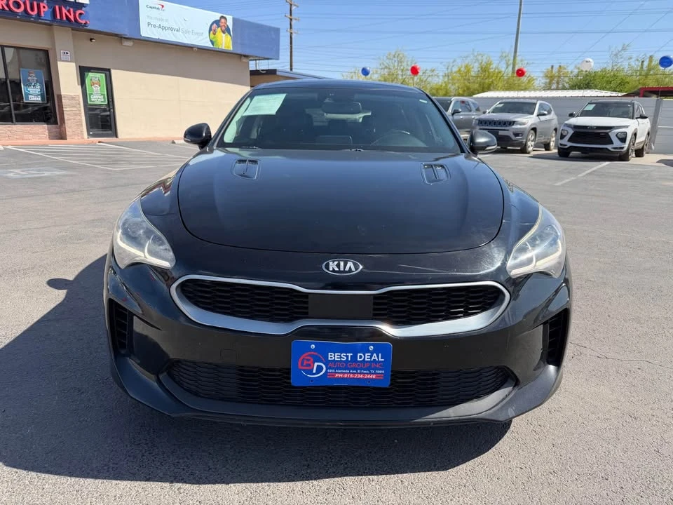 2018 Kia Stinger - Image 2 of 9