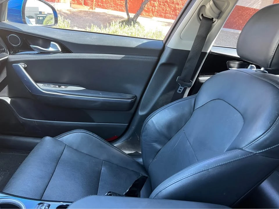 2018 Kia Stinger - Image 7 of 11