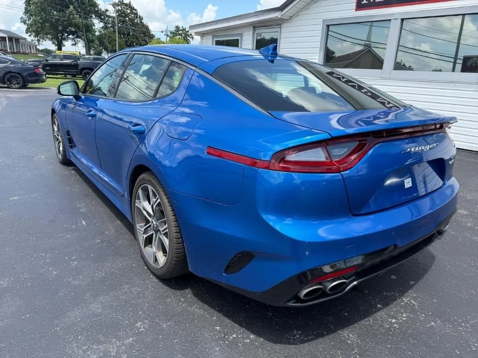 2018 Kia Stinger - Image 8 of 16