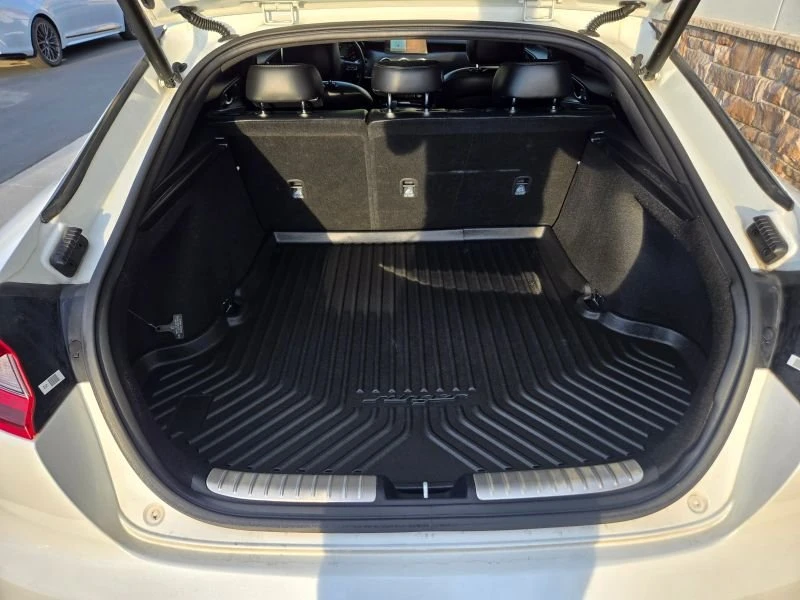 2018 Kia Stinger - Image 14 of 20