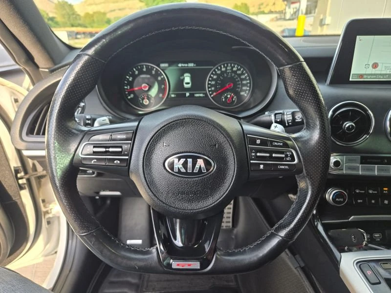 2018 Kia Stinger - Image 7 of 20