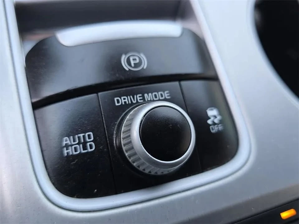 2018 Kia Stinger - Image 6 of 19