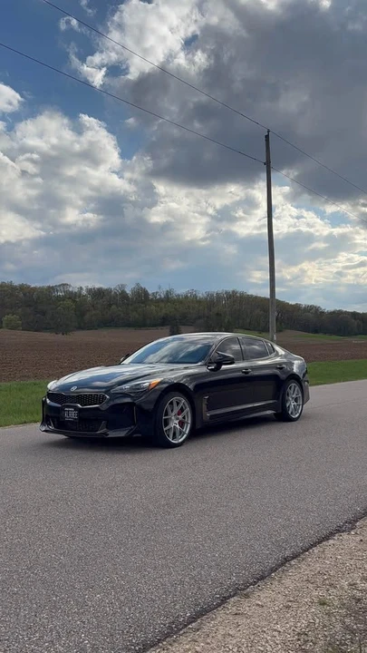 2018 Kia Stinger GT - Image 2 of 7
