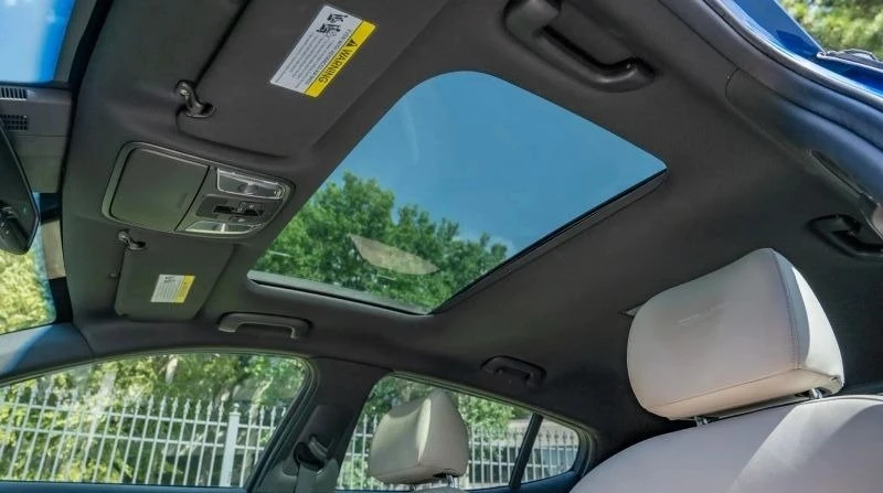 2018 Kia Stinger - Image 12 of 20