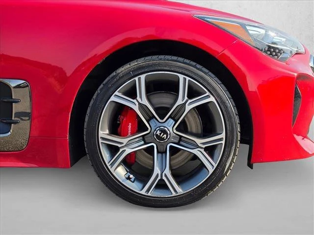 2018 Kia Stinger - Image 9 of 20