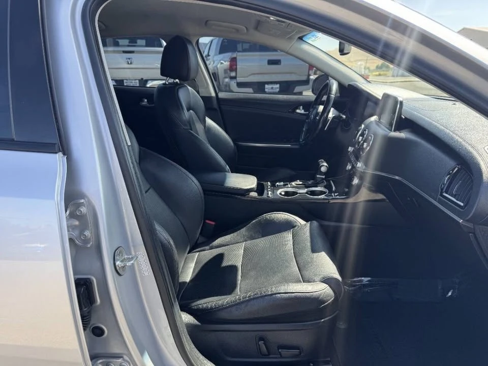 2018 Kia Stinger - Image 5 of 5