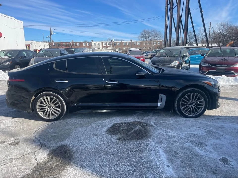 2018 Kia Stinger - Image 3 of 13