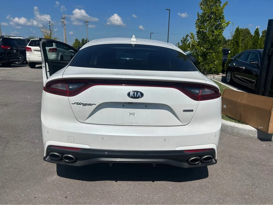 2018 Kia Stinger - Image 5 of 17
