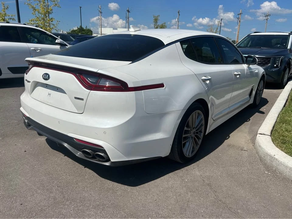 2018 Kia Stinger - Image 4 of 17