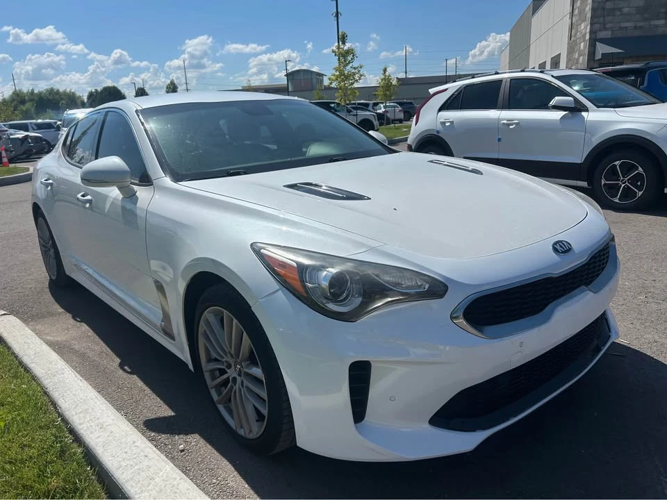 2018 Kia Stinger - Image 3 of 17