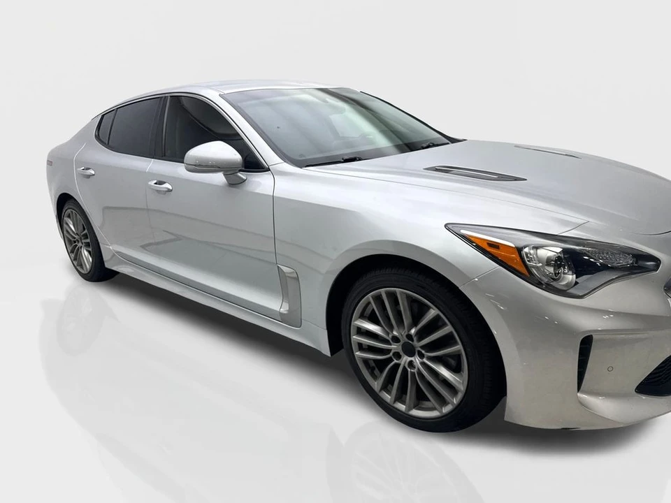 2018 Kia Stinger - Image 12 of 21