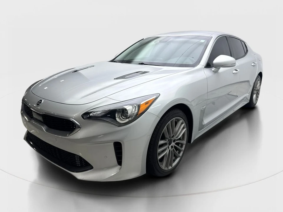 2018 Kia Stinger - Image 2 of 21