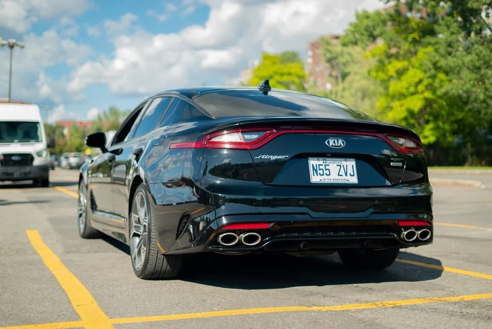 2018 Kia Stinger - Image 3 of 12