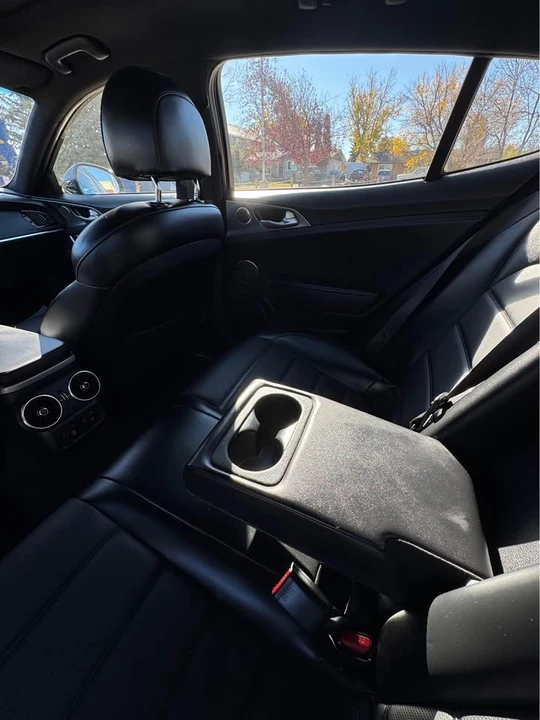 2018 Kia Stinger GT - Image 14 of 19