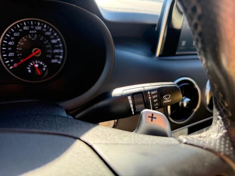 2018 Kia Stinger GT - Image 17 of 20