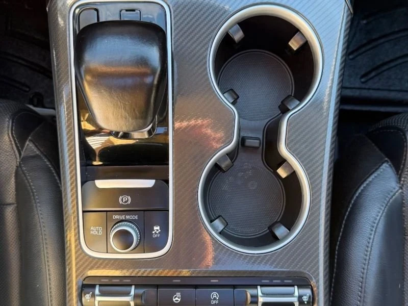 2018 Kia Stinger GT - Image 16 of 20