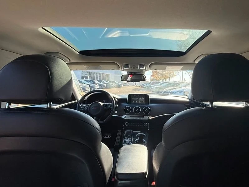 2018 Kia Stinger GT - Image 14 of 20