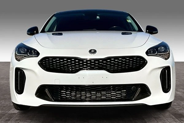 2018 Kia Stinger GT - Image 4 of 12
