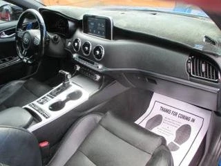 2018 Kia Stinger GT - Image 9 of 11