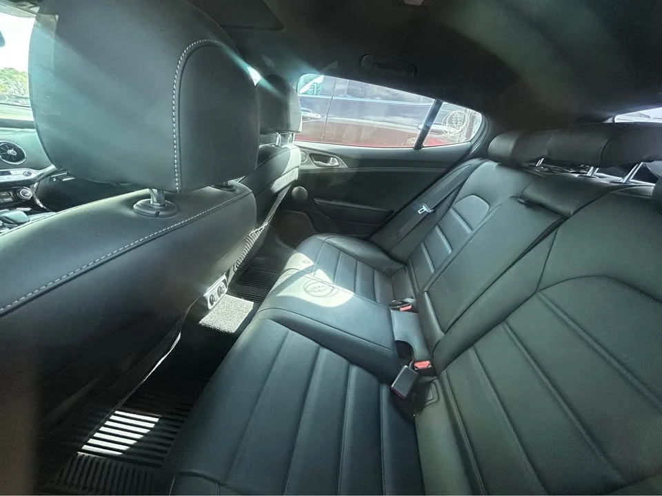 2018 Kia Stinger GT - Image 5 of 7