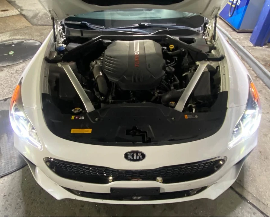 2018 Kia Stinger GT - Image 5 of 12