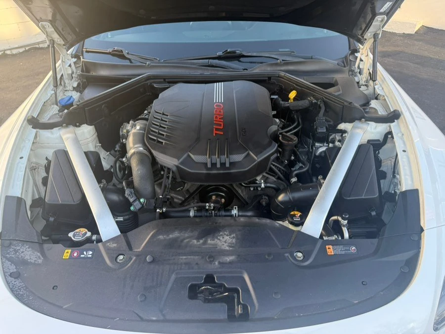 2018 Kia Stinger GT - Image 10 of 20