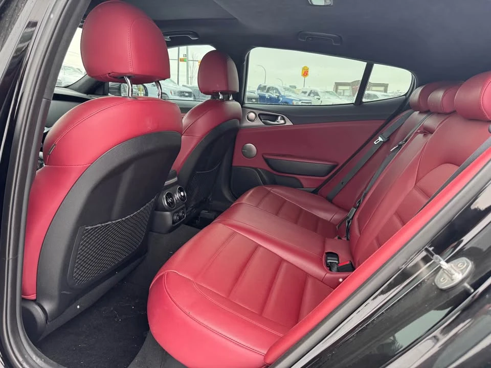 2018 Kia Stinger GT - Image 11 of 12