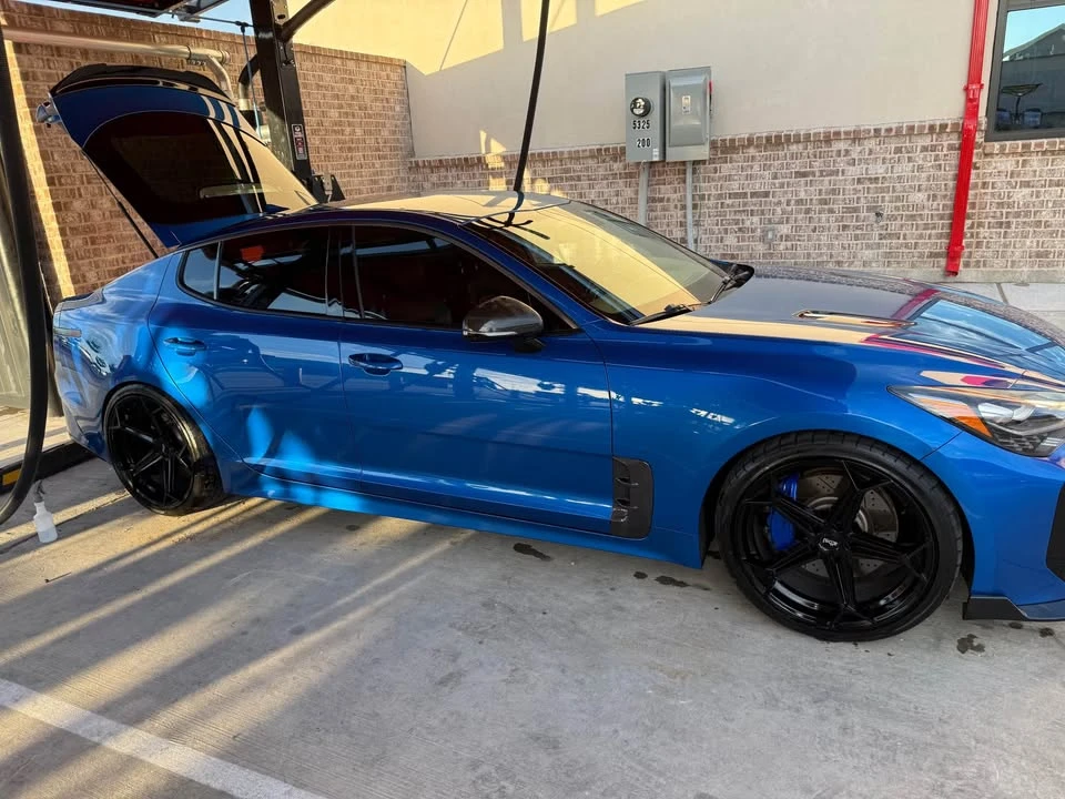 2018 Kia Stinger GT - Image 4 of 10