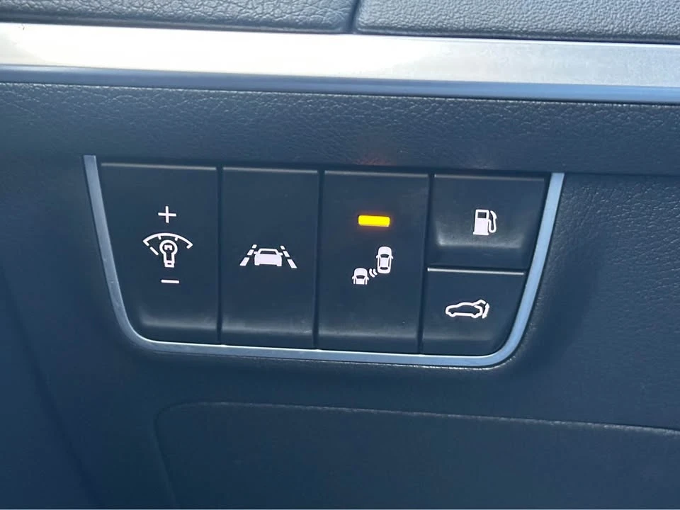2018 Kia Stinger GT - Image 18 of 20