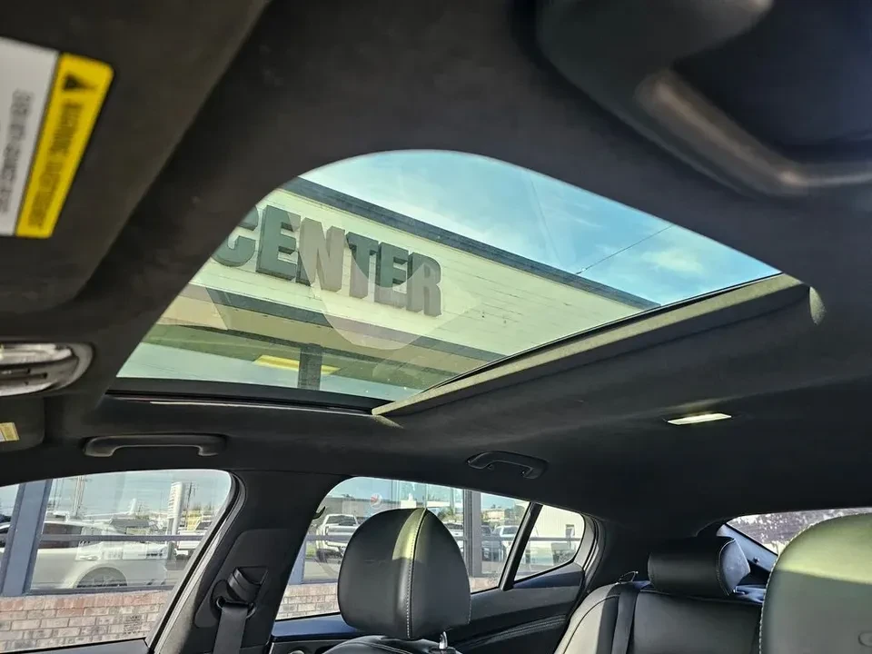 2018 Kia Stinger GT - Image 18 of 20