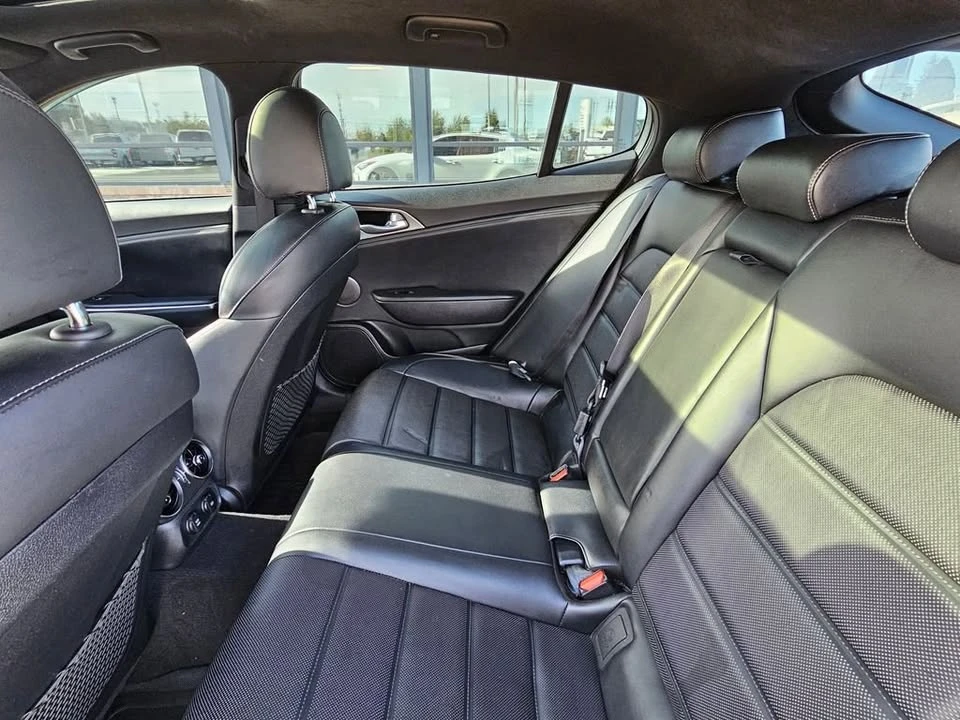 2018 Kia Stinger GT - Image 12 of 20
