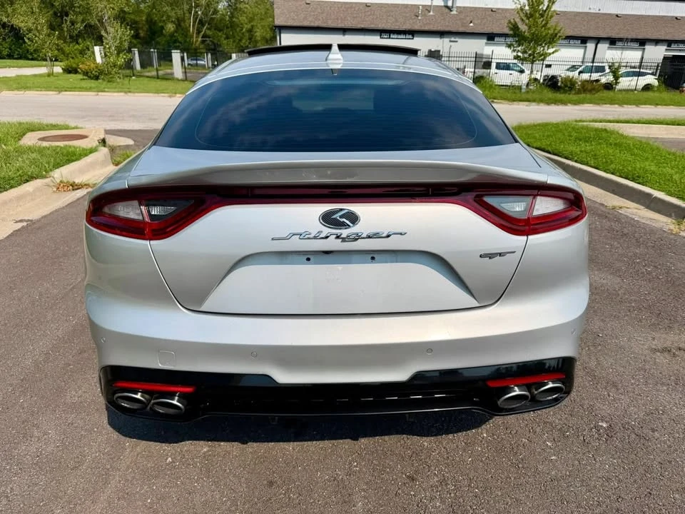 2018 Kia Stinger GT - Image 14 of 20