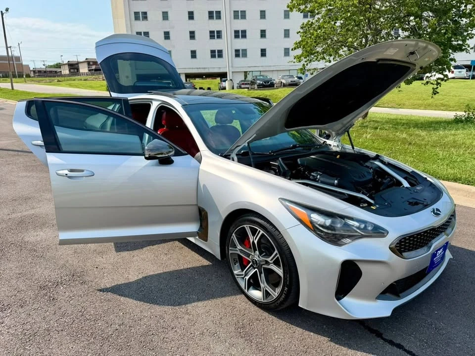 2018 Kia Stinger GT - Image 17 of 20